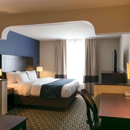 คอมฟอร์ต สวีท เบนตัน ฮาร์เบอร์ เซนต์ โจเซฟ Hotel เบนตันฮาร์เบอร์ ภายนอก รูปภาพ