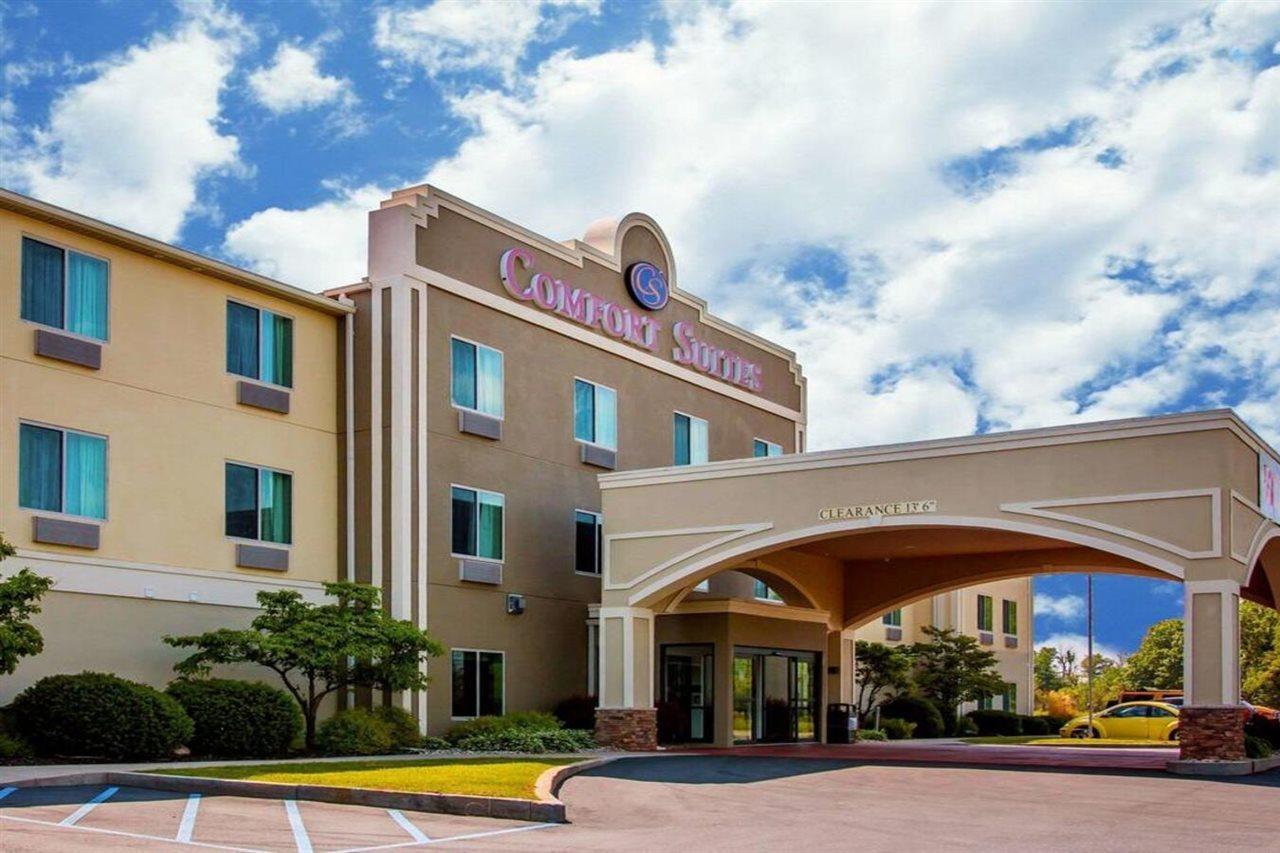 คอมฟอร์ต สวีท เบนตัน ฮาร์เบอร์ เซนต์ โจเซฟ Hotel เบนตันฮาร์เบอร์ ภายนอก รูปภาพ