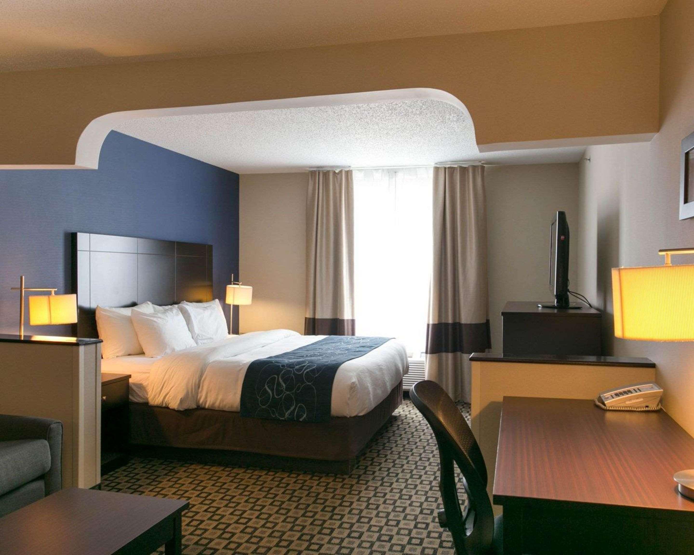คอมฟอร์ต สวีท เบนตัน ฮาร์เบอร์ เซนต์ โจเซฟ Hotel เบนตันฮาร์เบอร์ ภายนอก รูปภาพ