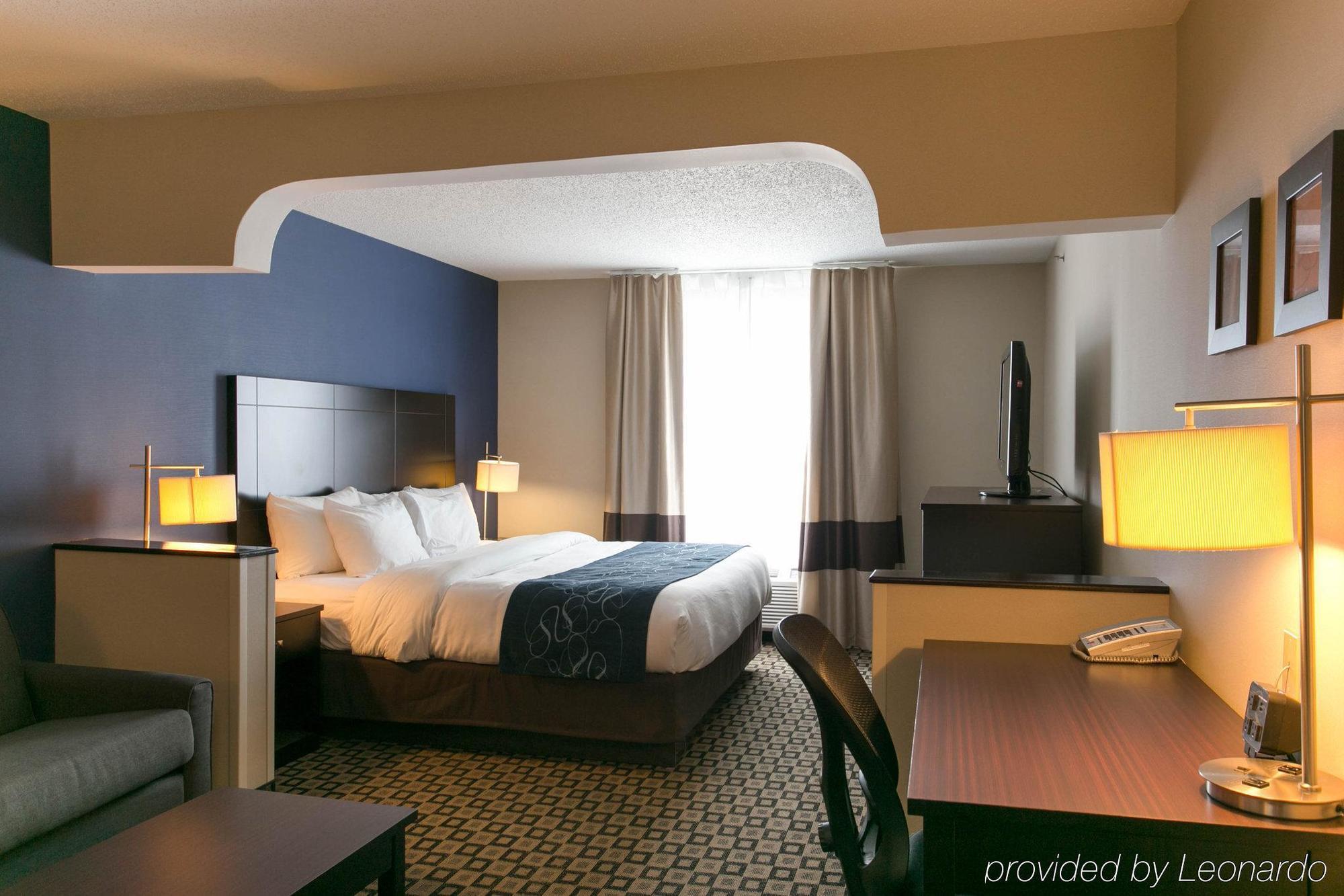 คอมฟอร์ต สวีท เบนตัน ฮาร์เบอร์ เซนต์ โจเซฟ Hotel เบนตันฮาร์เบอร์ ภายนอก รูปภาพ